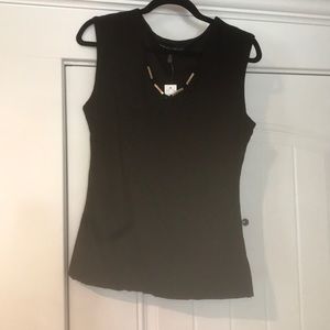 Black White House black market tank